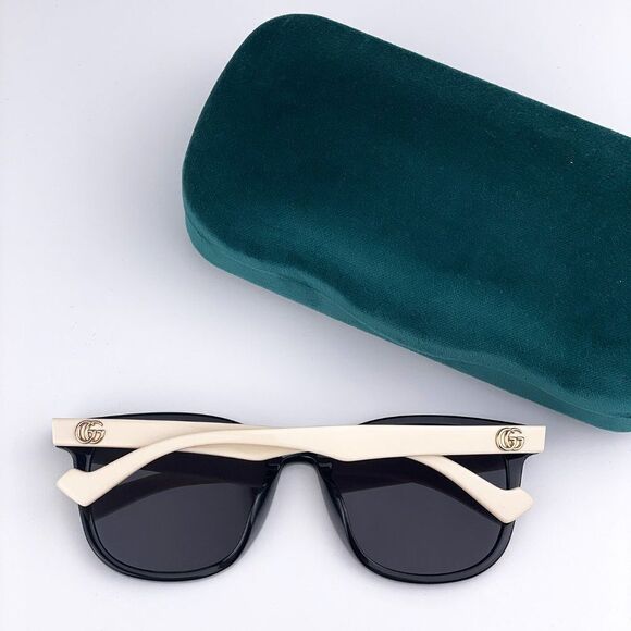 NEW GUCCI LOGO GG1001SK 003 Black White Gray Rectangle Women Sunglasses - Picture 8 of 12